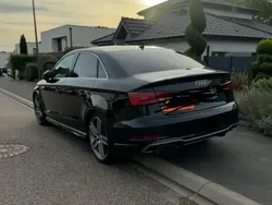 Noir Utilisé 2016 Audi A3 Sportback S-Line Berline | 21 900 € (Prix juste)