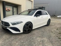 Blanc Utilisé 2023 Mercedes A180 AMG line Berline | 33 490 € (Prix assez cher)
