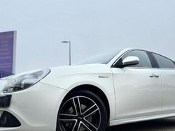 Blanc Utilisé 2012 Alfa Romeo Giulietta Berline | 9 990 €