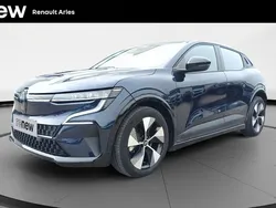 Bleu Utilisé 2022 Renault Mégane Equilibre Berline | 20 490 € (Prix juste)