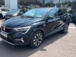 Utilisé 2023 Renault Arkana Evolution SUV | 20 490 € (Bon prix)