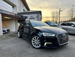 Noir Utilisé 2020 Audi A3 e-tron Sport Citadine | 21 435 € (Prix juste)