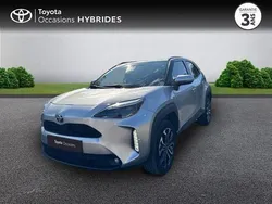 Gris Utilisé 2024 Toyota Yaris Hybrid Design | 24 490 € (Prix juste)
