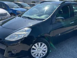 Utilisé 2010 Renault Clio III Dynamique Citadine | 2 990 € (Prix juste)