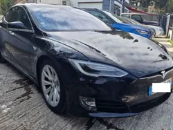 Noir Utilisé 2016 Tesla Model S Berline | 27 000 €