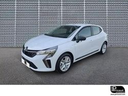 Blanc Utilisé 2024 Renault Clio V Berline | 16 900 € (Prix juste)