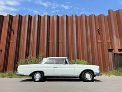 Blanc Utilisé 1971 Mercedes 280 SE Coupé | 54 900 €