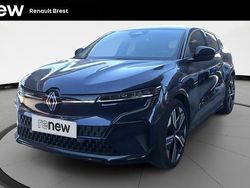 Bleu Utilisé 2023 Renault Mégane Iconic Berline | 26 990 € (Prix juste)