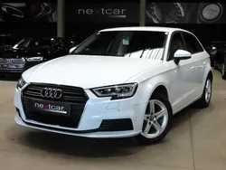 Blanc Utilisé 2019 Audi A3 Sportback Design Berline | 17 990 € (Prix juste)