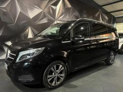 Noir Utilisé 2016 Mercedes V220 Executive Monospace | 43 690 € (Prix cher)
