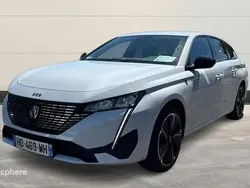 Blanc Utilisé 2025 Peugeot e-308 Allure Citadine | 39 990 €