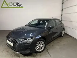 Gris Utilisé 2020 Audi A3 Sportback Business Berline | 26 990 € (Prix juste)