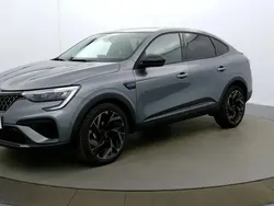 Gris Utilisé 2024 Renault Arkana Esprit Alpine SUV | 28 790 € (Prix assez cher)
