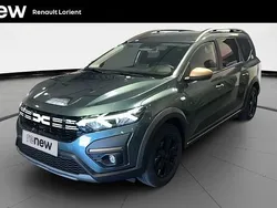 Vert Utilisé 2025 Dacia Jogger Extreme Break | 21 900 € (Prix juste)