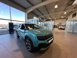 Bleu Nouvelle 2024 Jeep Avenger Summit SUV | 31 990 € (Prix cher)