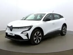 Blanc Utilisé 2023 Renault Mégane Evolution Berline | 24 699 € (Bon prix)