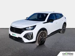 Blanc Utilisé 2023 Peugeot 2008 Active SUV | 16 990 € (Bon prix)