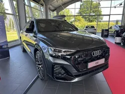 Gris daytona nacré Nouvelle 2024 Audi Q8 Competition SUV | 134 900 €