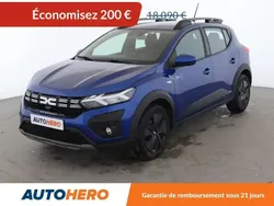 Bleu Utilisé 2024 Dacia Sandero Expression Citadine | 17 590 € (Prix juste)