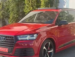 Rouge Utilisé 2017 Audi SQ7 Exclusive SUV | 39 990 € (Prix juste)