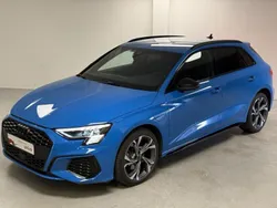 Bleu Utilisé 2023 Audi A3 Sportback S-Line Berline | 33 980 € (Prix juste)