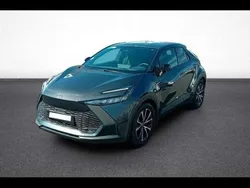 Utilisé 2024 Toyota C-HR SUV | 29 980 € (Prix assez cher)