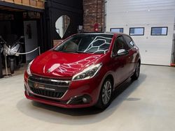 Utilisé 2017 Peugeot 208 Allure Citadine | 8 490 € (Prix juste)
