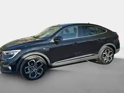 Noir Utilisé 2024 Renault Arkana Techno SUV | 24 190 € (Prix juste)