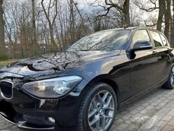 Noir Utilisé 2014 BMW 116 Sport Line Citadine | 8 600 € (Prix juste)