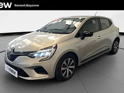 Gris Utilisé 2023 Renault Clio V Equilibre Citadine | 15 990 € (Prix juste)