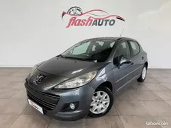 Gris Utilisé 2009 Peugeot 207 Premium Berline | 5 900 € (Prix assez cher)