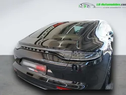 Porsche Panamera 4