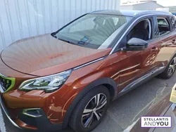 Brun Utilisé 2019 Peugeot 3008 Allure | 15 890 € (Prix juste)