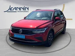 Rouge Utilisé 2021 VW Tiguan Business SUV | 25 490 € (Bon prix)