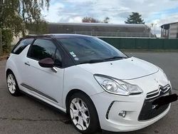 Blanc Utilisé 2012 Citroën DS3 Sport Chic Berline | 4 600 € (Prix juste)