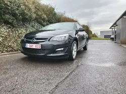 Utilisé 2014 Opel Astra Berline | 5 000 € (Super prix)