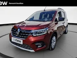 Rouge Utilisé 2022 Renault Kangoo Intens Monospace | 22 400 € (Prix assez cher)