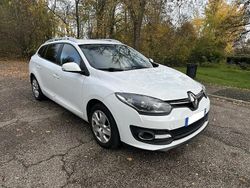 Blanc Occasion 2015 Renault Mégane GrandTour Life Break | 4 700 €