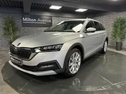 Gris Utilisé 2021 Skoda Octavia Break | 21 990 € (Bon prix)