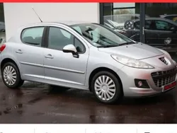 Gris Utilisé 2011 Peugeot 207 Citadine | 3 490 €