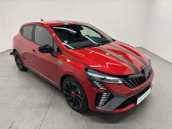Rouge Utilisé 2023 Renault Clio V Esprit Alpine Berline | 21 995 € (Prix juste)