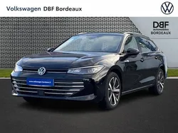 Noir Utilisé 2024 VW Passat Life Coupé | 39 900 € (Prix cher)