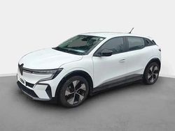 Blanc Occasion 2022 Renault Megane E-Tech Equilibre Berline | 22 490 € (Prix juste)