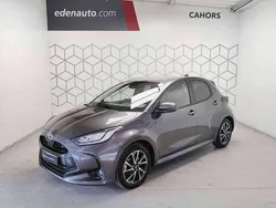 Utilisé 2022 Toyota Yaris Hybrid Design Berline | 19 800 € (Prix juste)
