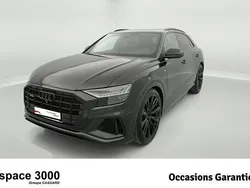 Noir mythe métallisé Utilisé 2023 Audi Q8 S-Line SUV | 81 980 € (Prix juste)