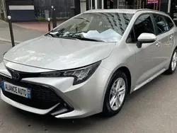 Gris Utilisé 2022 Toyota Corolla Business Edition Break | 19 920 € (Bon prix)