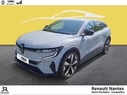 Gris Utilisé 2023 Renault Mégane Techno Berline | 28 995 € (Prix juste)