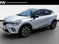 Gris Utilisé 2024 Renault Captur Techno SUV | 19 990 € (Prix juste)