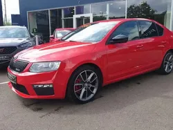 Rouge Utilisé 2016 Skoda Octavia RS Berline | 19 900 € (Prix juste)