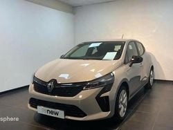 Gris Utilisé 2024 Renault Clio V Evolution Berline | 16 999 € (Prix juste)